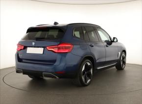 BMW iX3  80 kWh 