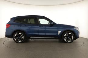 BMW iX3  80 kWh 