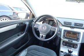 Volkswagen Passat  1.6 TDI 