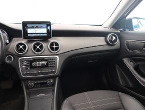 Mercedes-Benz GLA  GLA 200 CDI 4MATIC 