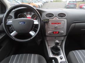 Ford Focus  1.6 16V 