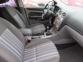 Ford Focus  1.6 16V 