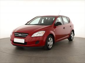 Kia Ceed  1.4 CVVT 