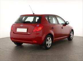 Kia Ceed  1.4 CVVT 