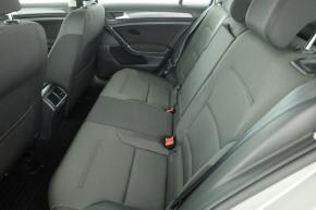 Volkswagen Golf  1.6 TDI 