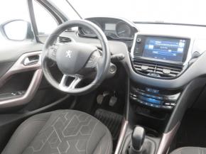 Peugeot 2008  1.2 PureTech Style 