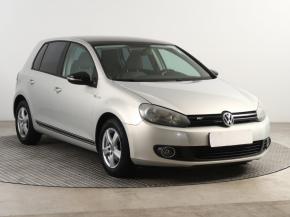 Volkswagen Golf  1.2 TSI 