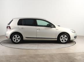 Volkswagen Golf  1.2 TSI 