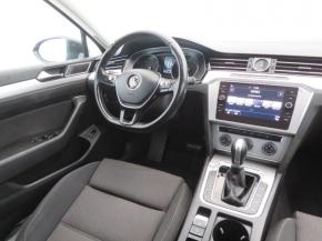 Volkswagen Passat  2.0 TDI 