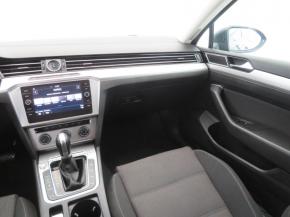 Volkswagen Passat  2.0 TDI 