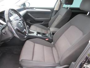 Volkswagen Passat  2.0 TDI 