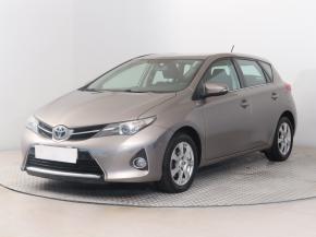 Toyota Auris  1.6 Valvematic 