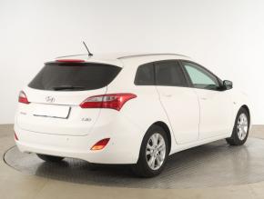 Hyundai i30  1.6 MPI 