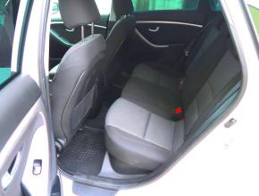 Hyundai i30  1.6 MPI 