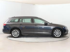 Volkswagen Passat  1.6 TDI 