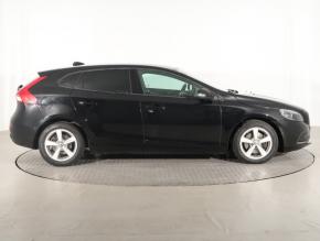 Volvo V40  2.0 D2 Base 