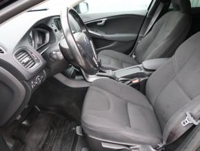 Volvo V40  2.0 D2 Base 