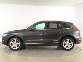 Audi Q5  2.0 TDI S-Line 