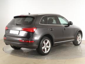 Audi Q5  2.0 TDI S-Line 