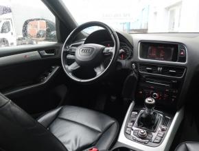 Audi Q5  2.0 TDI S-Line 