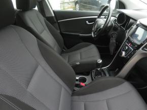 Hyundai i30  1.4 CVVT 