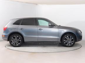 Audi Q5  2.0 TDI S-Line 