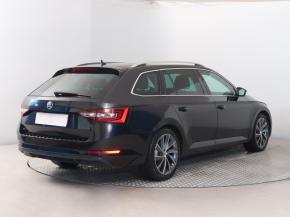 Škoda Superb  2.0 TDI 