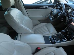 Škoda Superb  2.0 TDI Laurin&Klement 