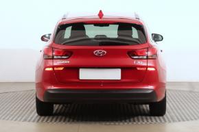 Hyundai i30  1.4 T-GDI 