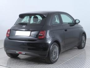 Fiat 500e  42 kWh 