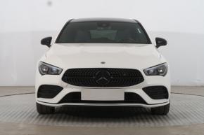 Mercedes-Benz CLA  250e AMG Paket 