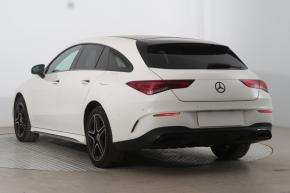 Mercedes-Benz CLA  250e AMG Paket 