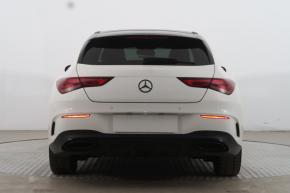 Mercedes-Benz CLA  250e AMG Paket 