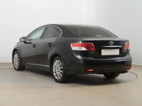 Toyota Avensis  2.0 Valvematic 