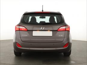 Hyundai i30  1.6 MPI 