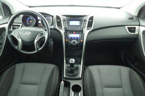 Hyundai i30  1.6 MPI 