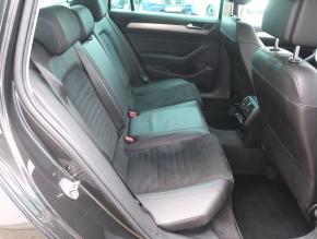 Volkswagen Passat  2.0 TDI 