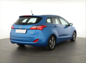 Hyundai i30  1.6 GDI Weekend 