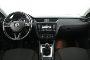 Škoda Octavia  1.6 TDI Elegance 