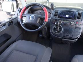 Volkswagen Multivan  2.5 TDI 