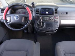 Volkswagen Multivan  2.5 TDI 