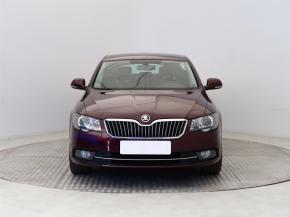 Škoda Superb  1.8 TSI Elegance 