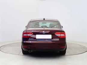 Škoda Superb  1.8 TSI Elegance 