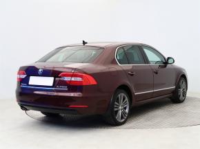 Škoda Superb  1.8 TSI Elegance 