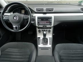 Volkswagen Passat  2.0 TDI 