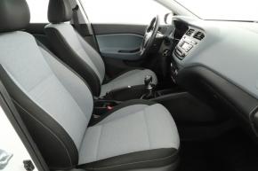 Hyundai i20  1.1 CRDi 