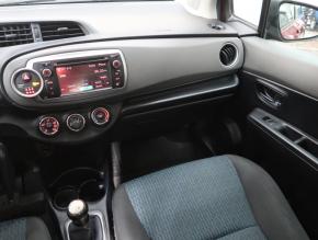 Toyota Yaris  1.0 VVT-i 