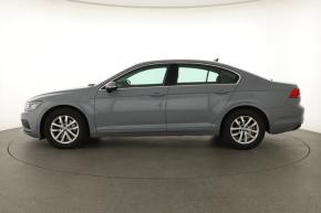 Volkswagen Passat  1.5 TSI 