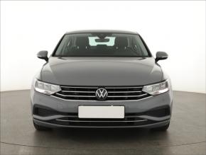 Volkswagen Passat  1.5 TSI 