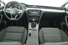 Volkswagen Passat  1.5 TSI 